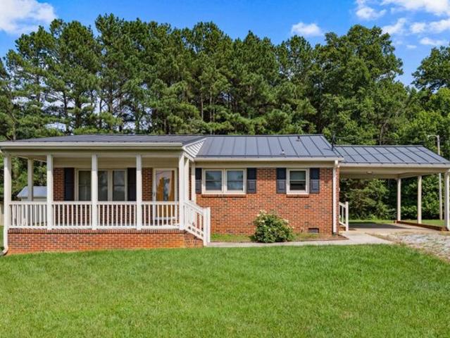 House for sale in Roxboro