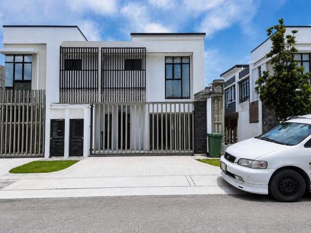 House for sale in Kajang, Langat