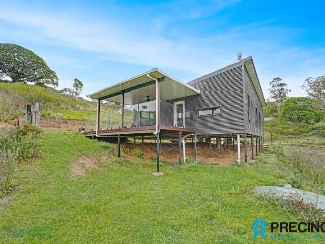 Cottage for sale in Toombul, Queensland