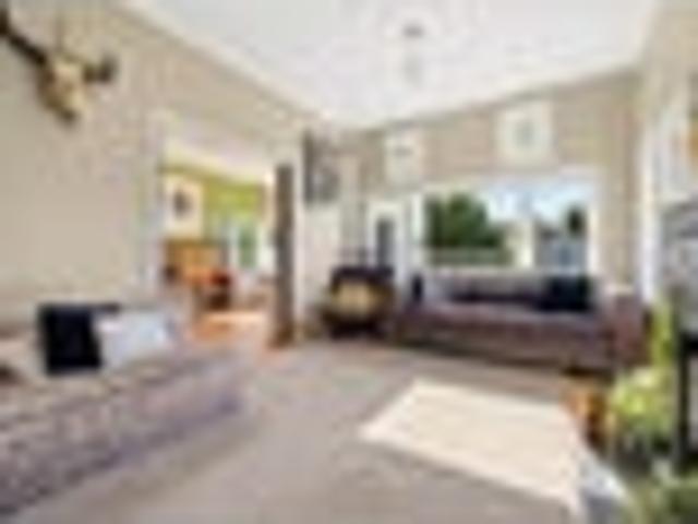 House for sale in Auckland, Oroua County