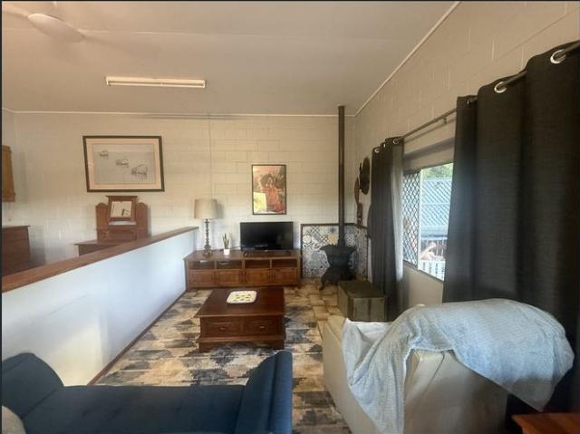 Apartment for rent in Glen Allyn, North Johnstone