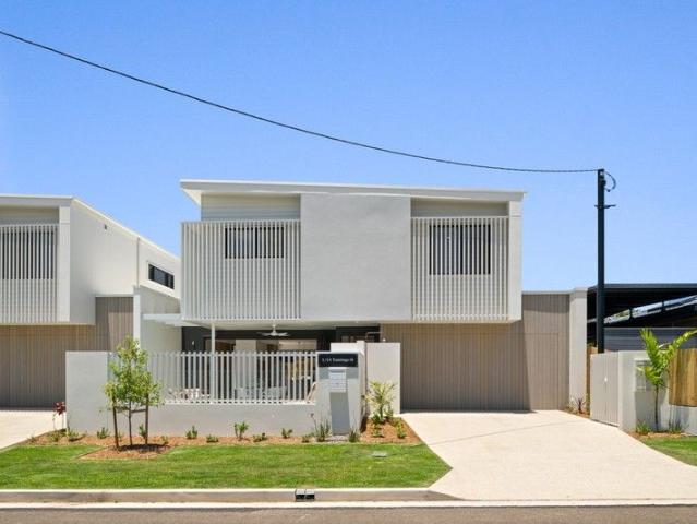 Duplex for sale in Kings Creek, Queensland