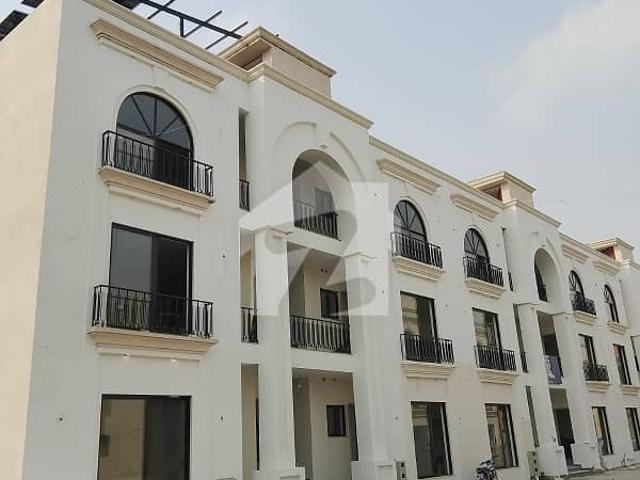 Apartment for sale in لاہور, لاہور ڈویژن