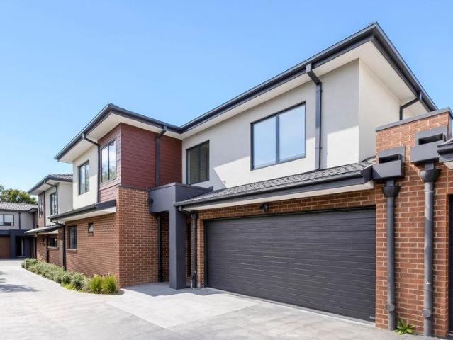 Townhouse for rent in Camerons Creek, Victoria