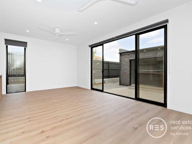 Townhouse for rent in Camerons Creek, Victoria