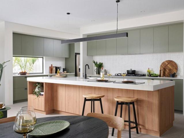Cottage for sale in Parklands, Western Australia