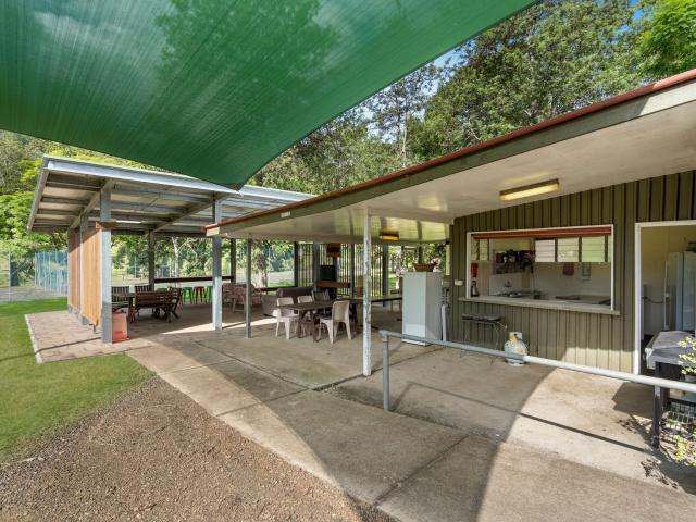 Cottage for sale in Lamington, Queensland