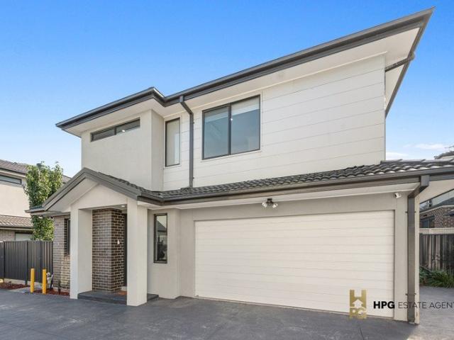 Townhouse for sale in Camerons Creek, Victoria