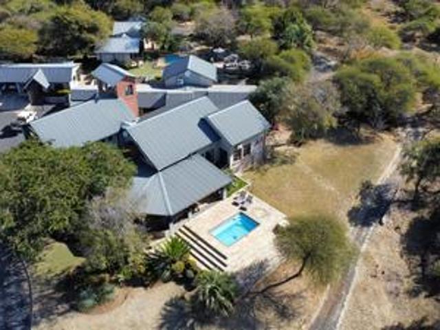 Farm for sale in Hartbeespoort Dam Nature Reserve, North West