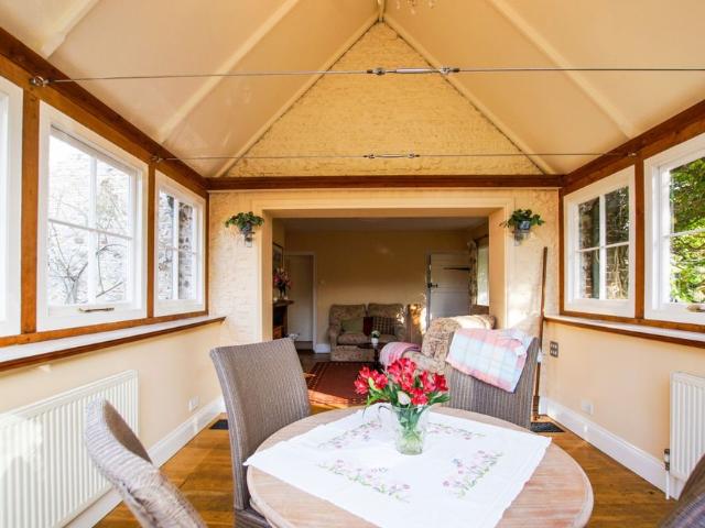 House for rent in Horsham, West Sussex