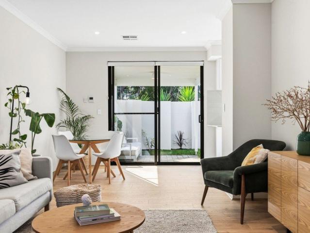 House for sale in Hamilton Hill, Western Australia