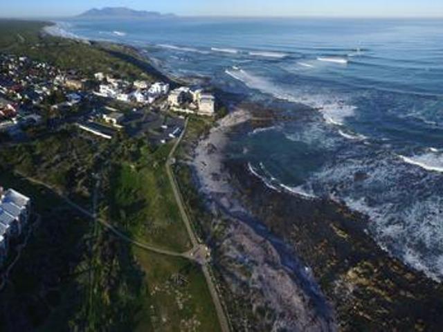 House for rent in Melkbosstrand, Western Cape