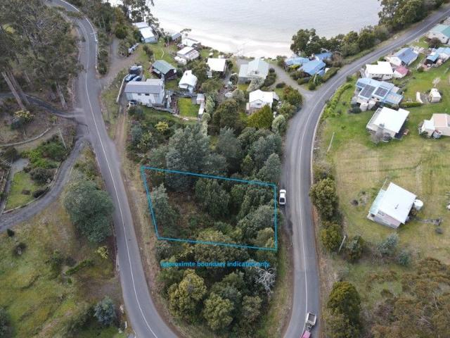 Land for sale in Brooks Bay, Tasmania