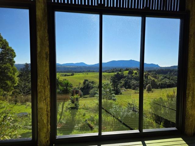 Acreage for sale in Tablelands, Queensland