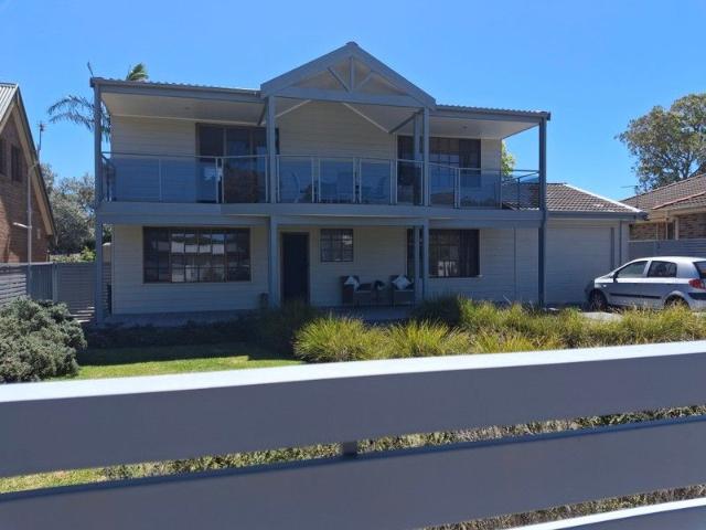 House for sale in Shoalhaven Heads, New South Wales