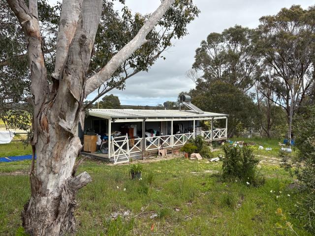 House for sale in Wanerie, Western Australia