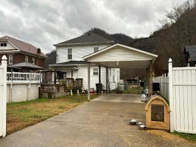 House for sale in West Virginia