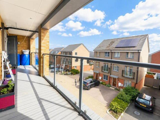 Apartment for rent in High Firs, Sevenoaks