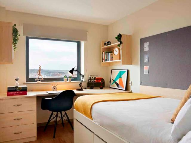 Apartment for rent in Pennycomequick, Mount Wise