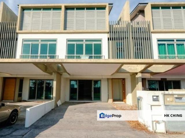 House for sale in Tanjong Sepat, Selangor