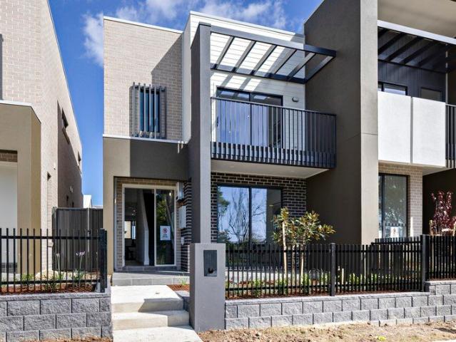 Cottage for sale in Sydney, New South Wales