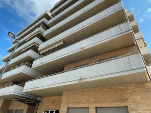 Box in affitto a Porta Nuova, Pescara