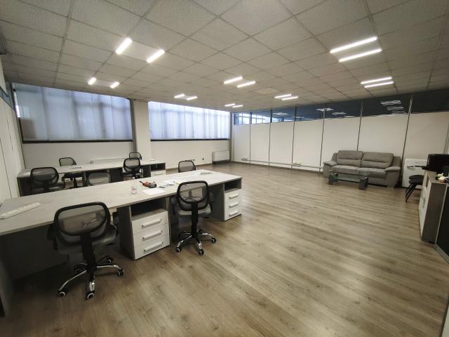 Ufficio in affitto a Zona Omogenea Milano Nord, Sesto San Giovanni