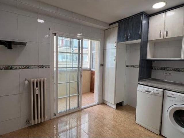 Piso en alquiler en Delicias, Zaragoza