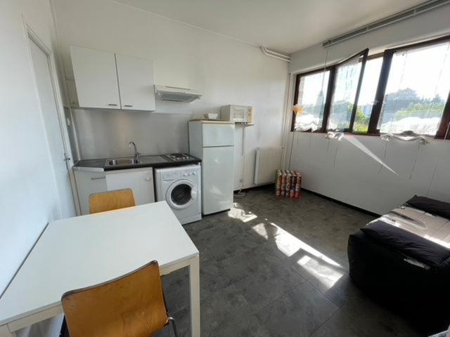 Studio location à Aix-en-Provence, Aix-en-provence