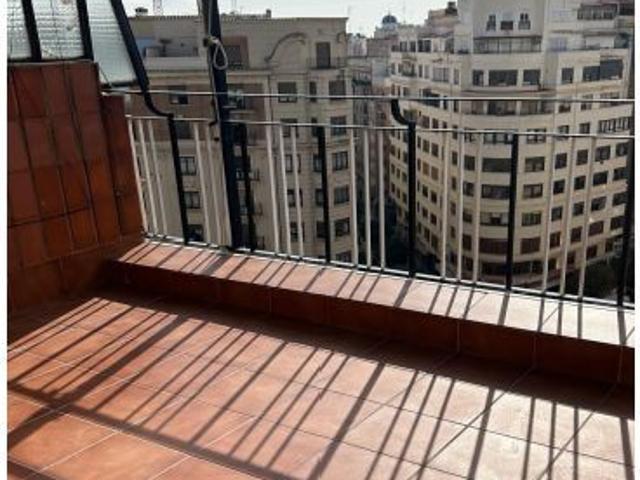 Piso en alquiler en Valencia De Las Torres, Sant Francesc