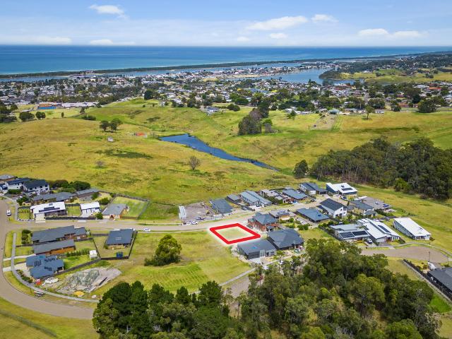 Property for sale in Lakes Entrance, Victoria