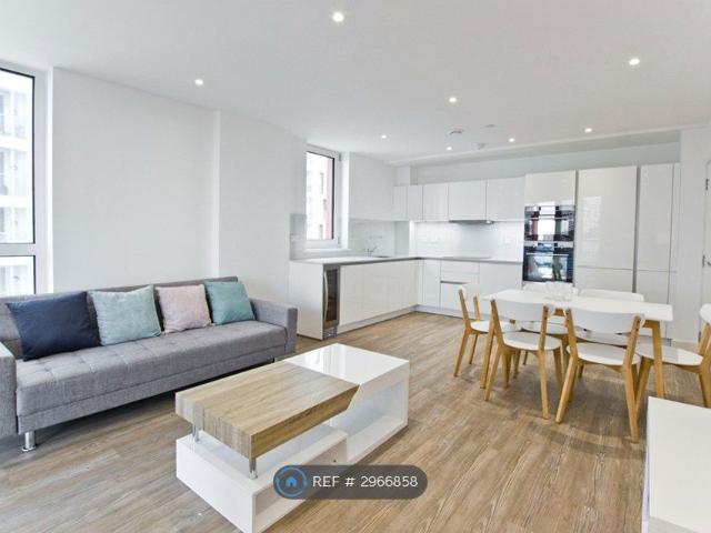 Apartment for rent in East Greenwich, Greater London