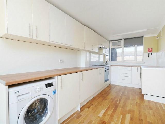 Apartment for rent in London Borough of Hounslow, Greater London