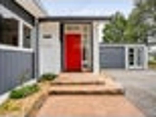 House for sale in Inglewood, New Plymouth District