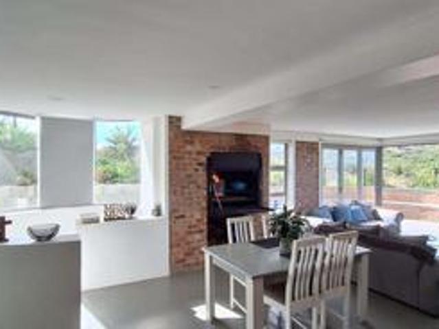 Apartment for sale in Groot Brak Rivier, Western Cape