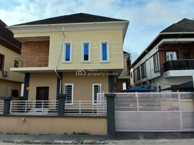 Detached duplex for sale in Eti Osa, Lagos