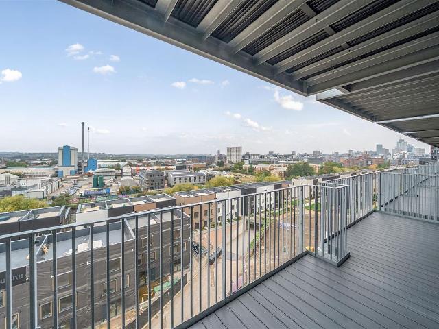 Apartment for rent in Richmond Hill, West Yorkshire