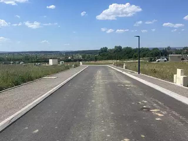 Terrain vente à Thionville, Distroff
