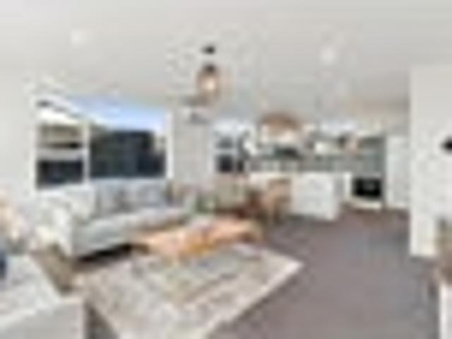 House for sale in Chaslands, Canterbury