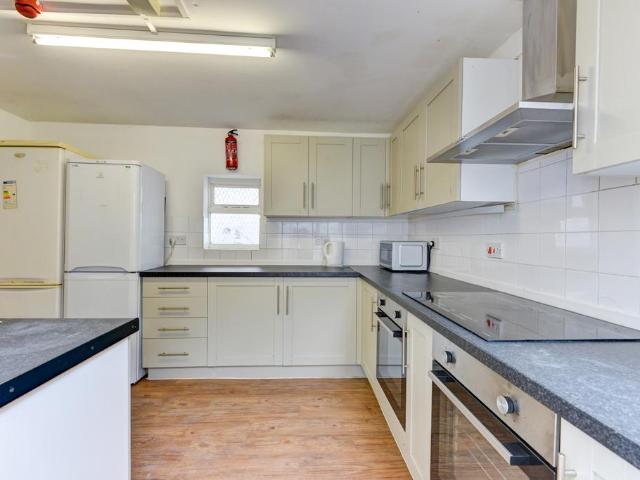 House for rent in Round Hill, Brighton