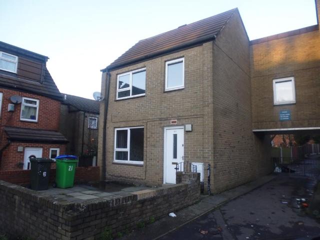 House for rent in Buckley, Burnedge
