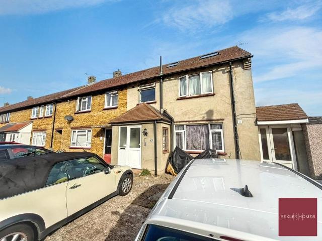 Room for rent in Upton, Greater London