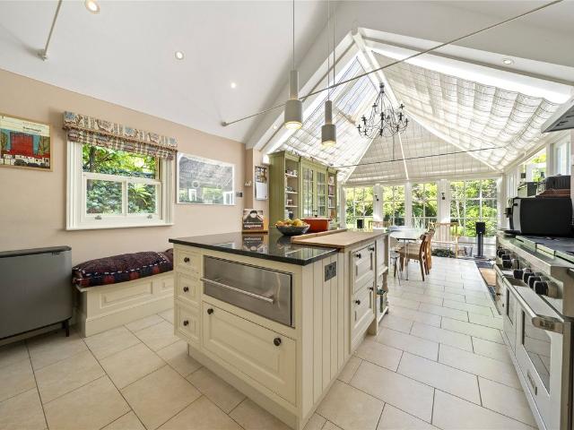 House for rent in Surbiton, Greater London