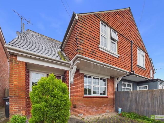 House for rent in Polegate, Cross In Hand