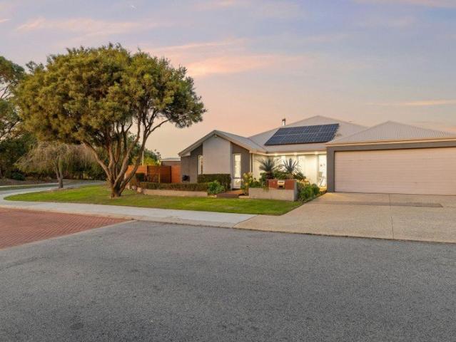 House for sale in Beeliar, Western Australia