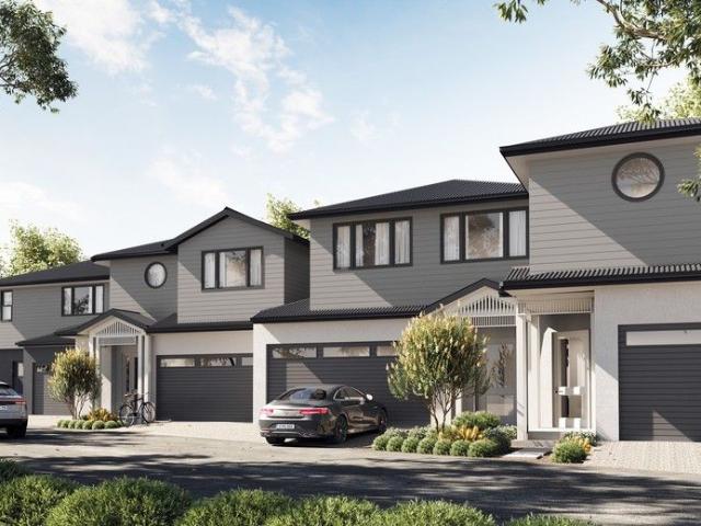 Townhouse for sale in Mordialloc