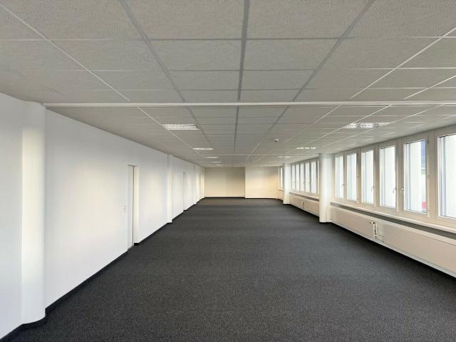 Büro kaufen in Härkingen, Solothurn