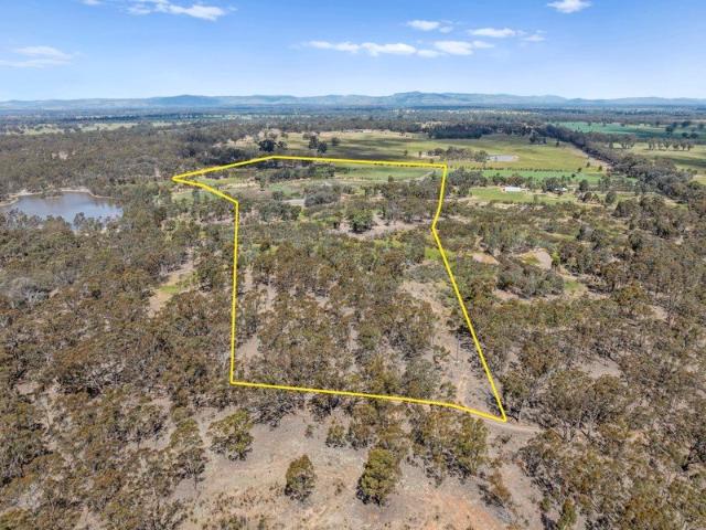 Cottage for sale in Boho South, Victoria
