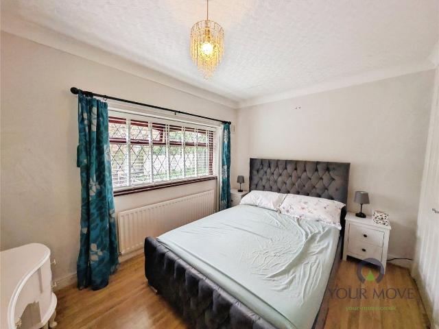 Room for rent in Longton, Stoke-on-Trent