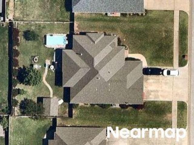 House for sale in Harrah, Oklahoma